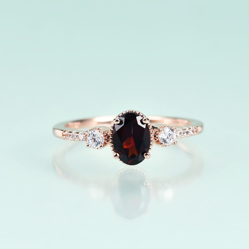 garnet rings